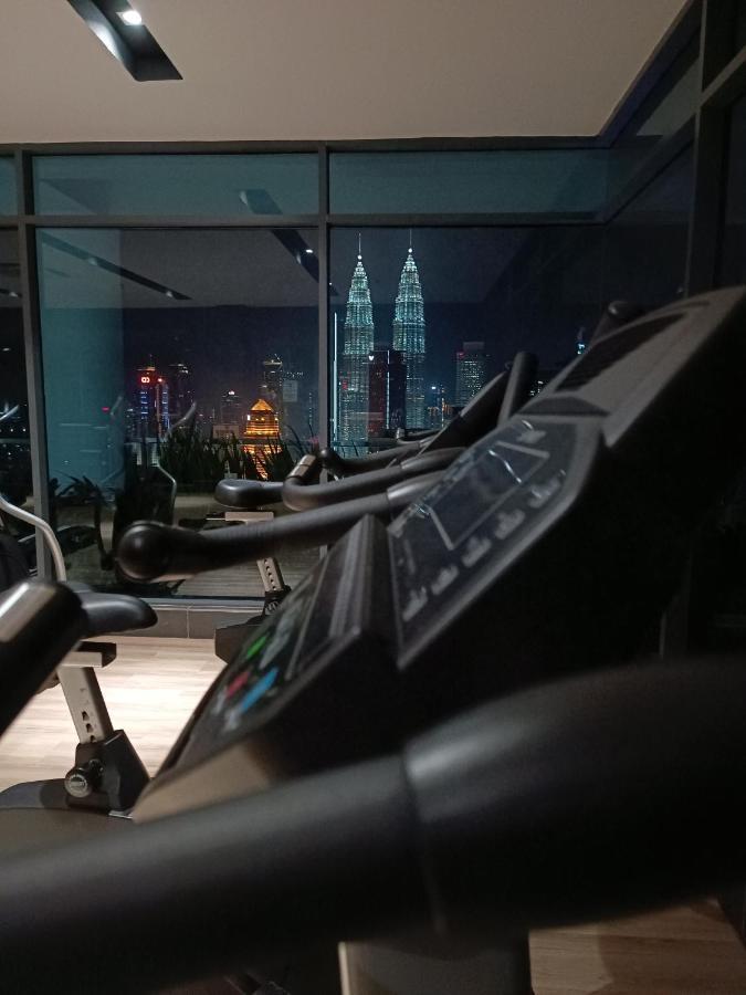 クアラルンプールCl 27A Insta Klcc View & Infinity Pool Viewアパートメント エクステリア 写真