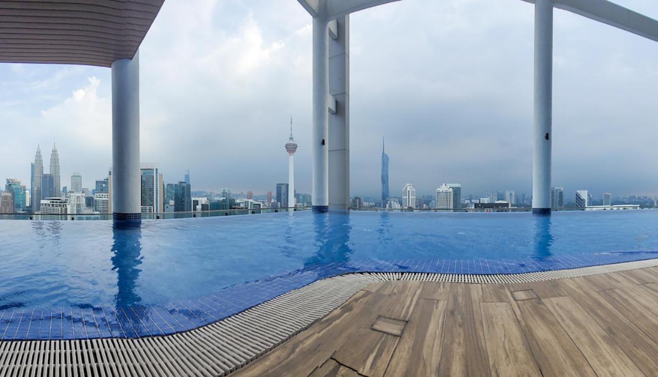 クアラルンプールCl 27A Insta Klcc View & Infinity Pool Viewアパートメント エクステリア 写真